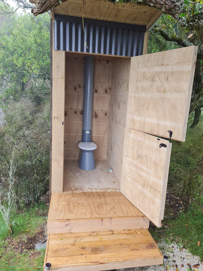 Bio-Loo Commercial - Compost Toilet System Insitu 2