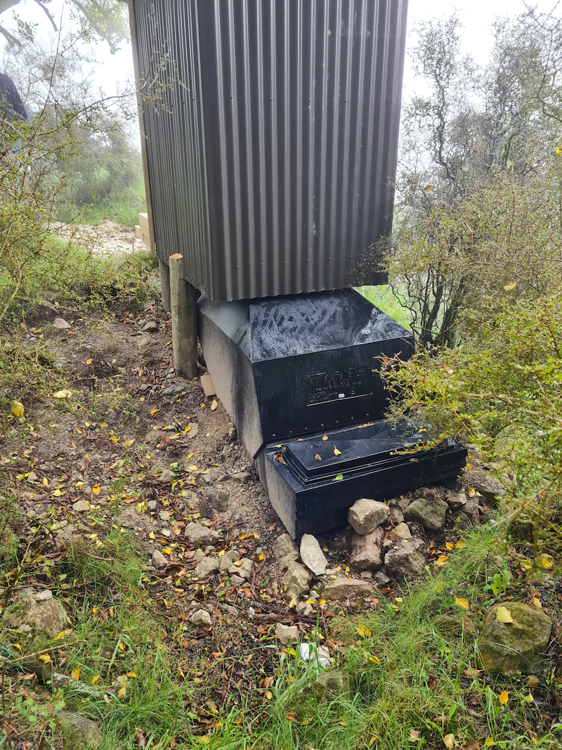 Kiwi Tanks Bio-Loo Domestic-Composting Toilet System