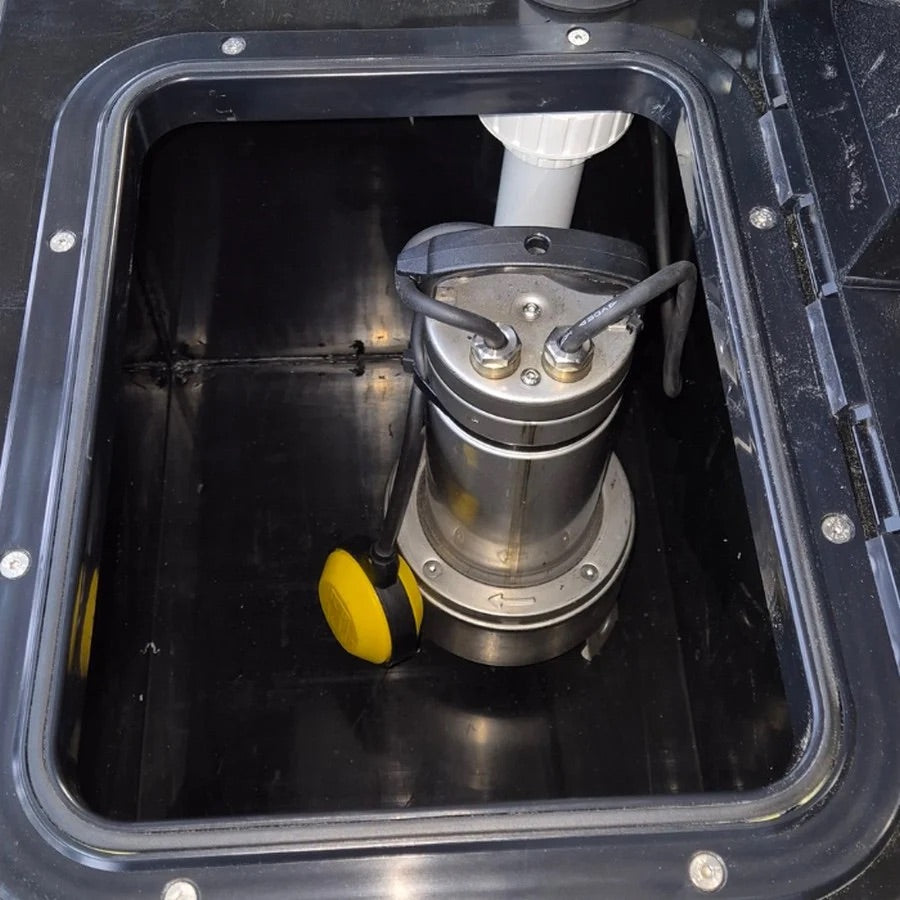 Stainless steel submersible vortex pump and float switch inside 75L pump chamber